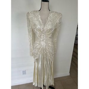 JOY STEVENS Vintage lace dress